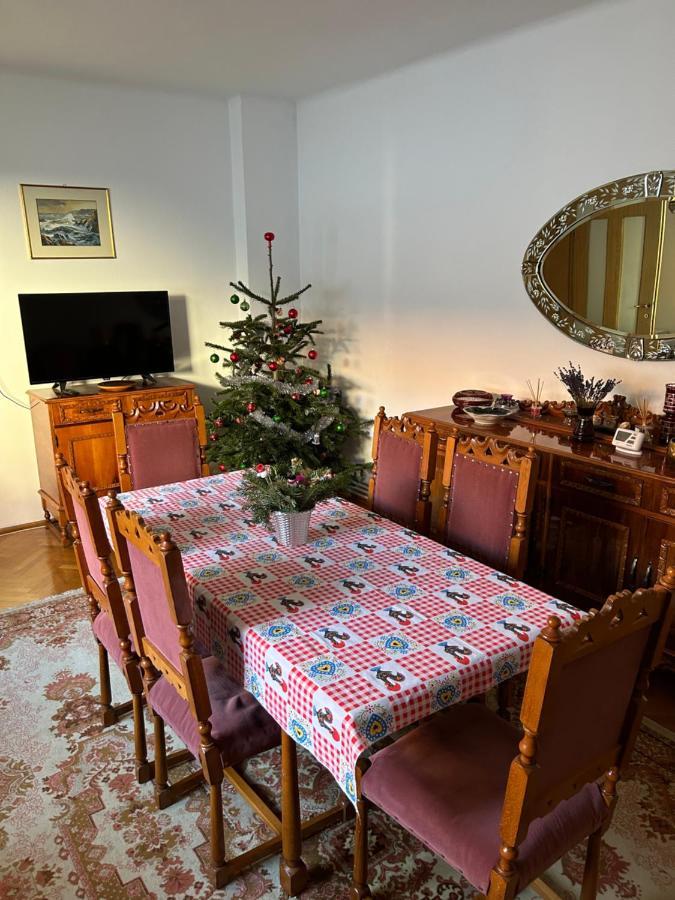 Casa Bunicilor Villa Colonia Sase Martie Екстериор снимка