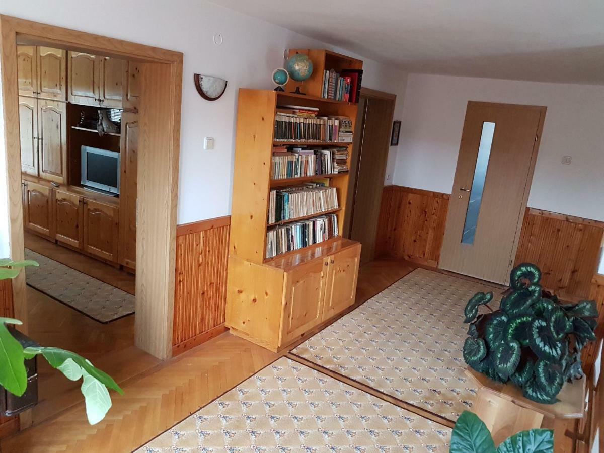 Casa Bunicilor Villa Colonia Sase Martie Екстериор снимка
